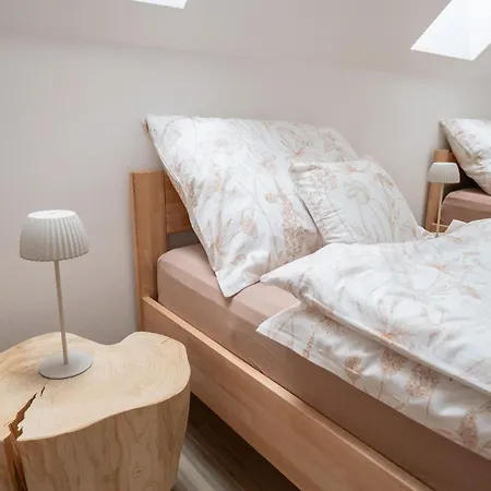 V Dubové Aleji Apartamento *